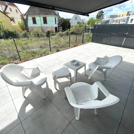 Appartement Magnifique 2 Pièces, équipé, Terrasse Privée