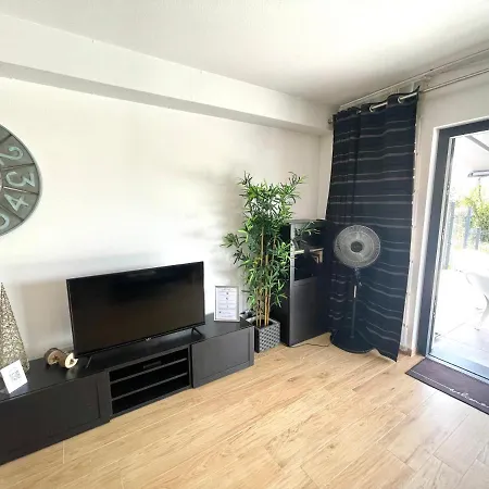 Magnifique 2 Pieces, Equipe, Terrasse Privee كولمار