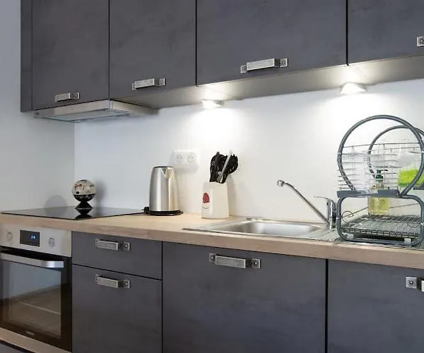 Daire Magnifique 2 Pieces, Equipe, Terrasse Privee